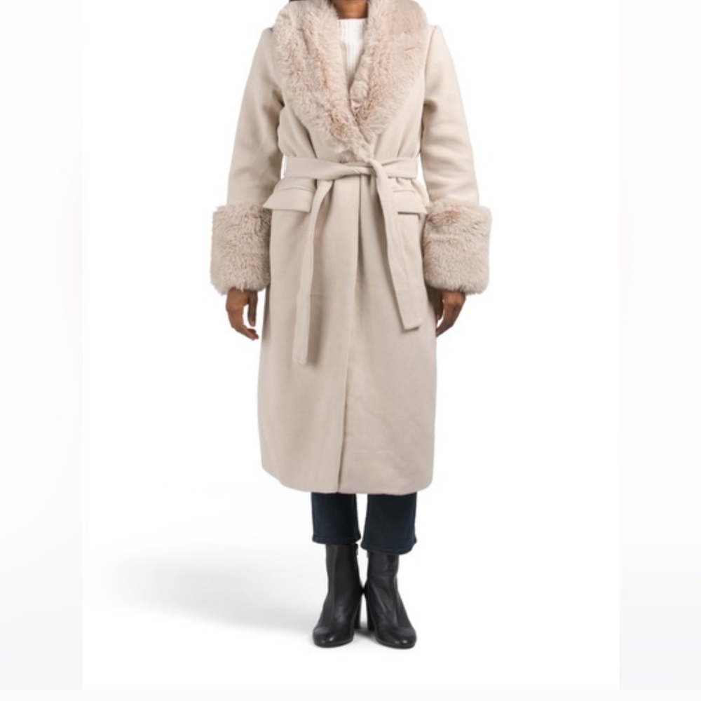 ❄️House of Harlow 1960 Cream Teddy Jacket❄️